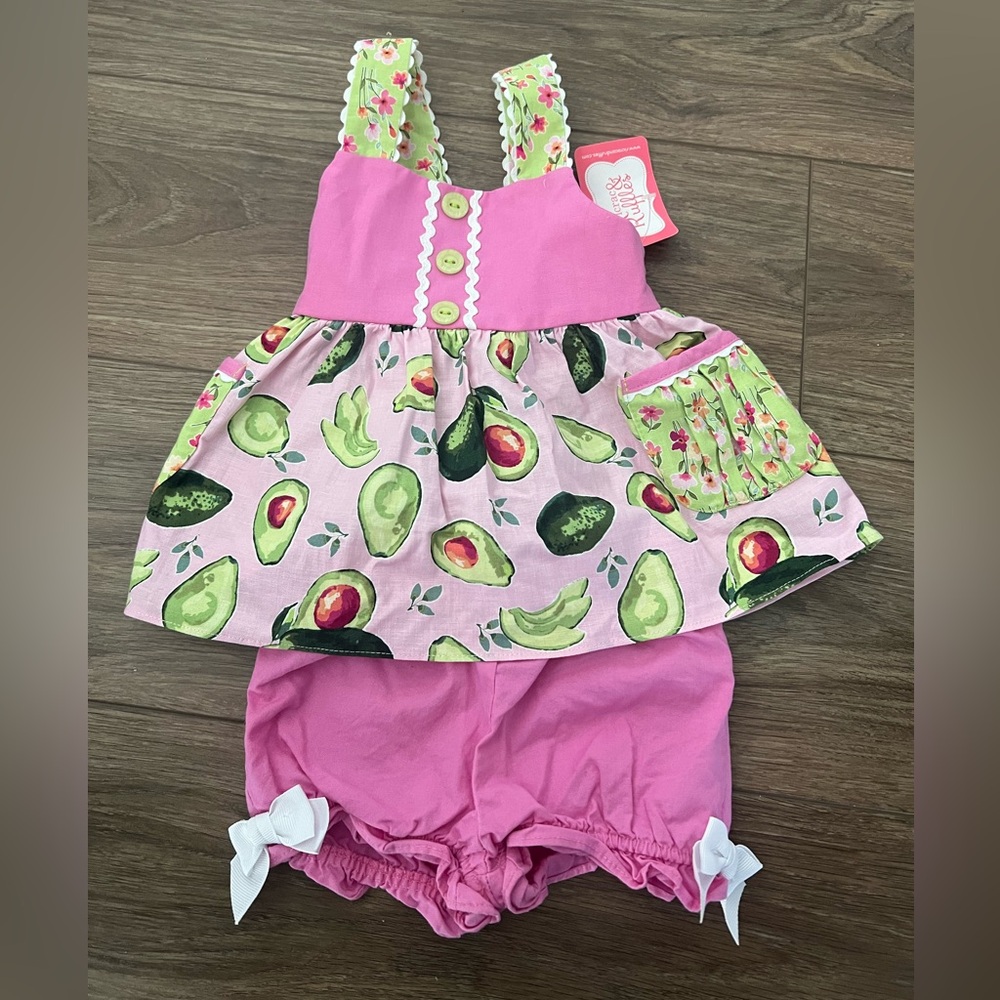 Avocado Tunic Set - Picture 2 of 7